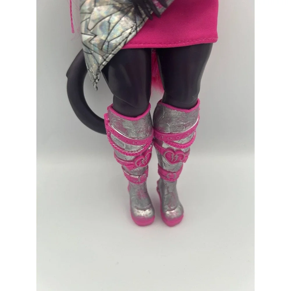monster high see pics